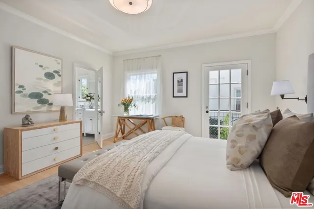 $2,995,000 | 802 South Cochran Avenue, Los Angeles, CA 90036