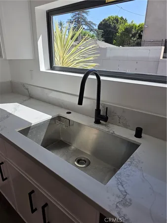 a close view of sink and tap