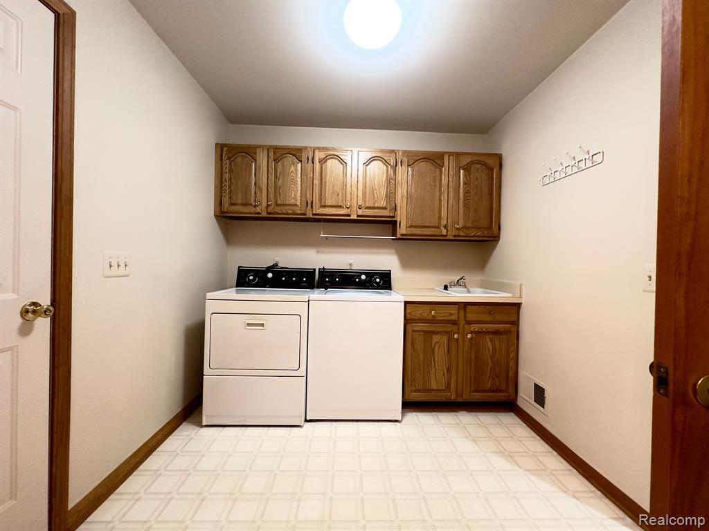 20450 Wahrman Road New Boston, MI 48164 - Photo 29 of 39 Gallery Image 29