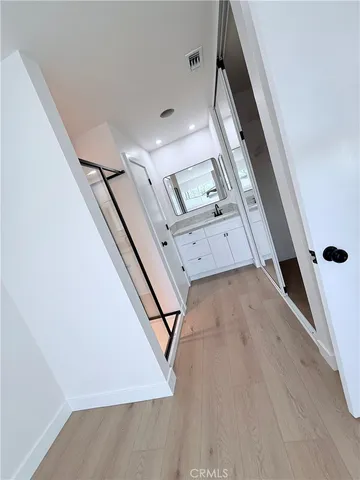 $579,995 | 2837 West 7th Street, Rialto, CA 92376