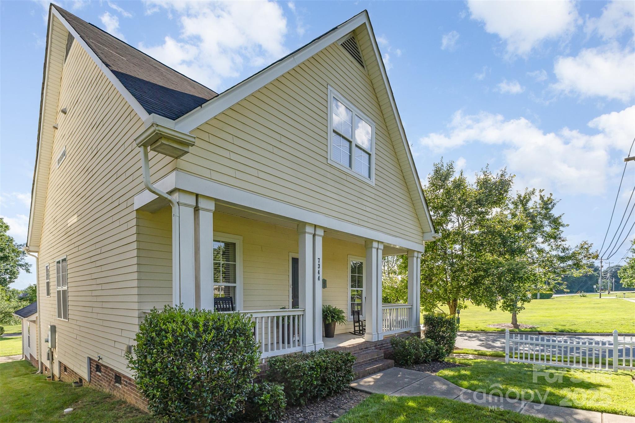 7344 Gilead Road Huntersville, NC 28078 - Photo 4 of 39 Gallery Image 4