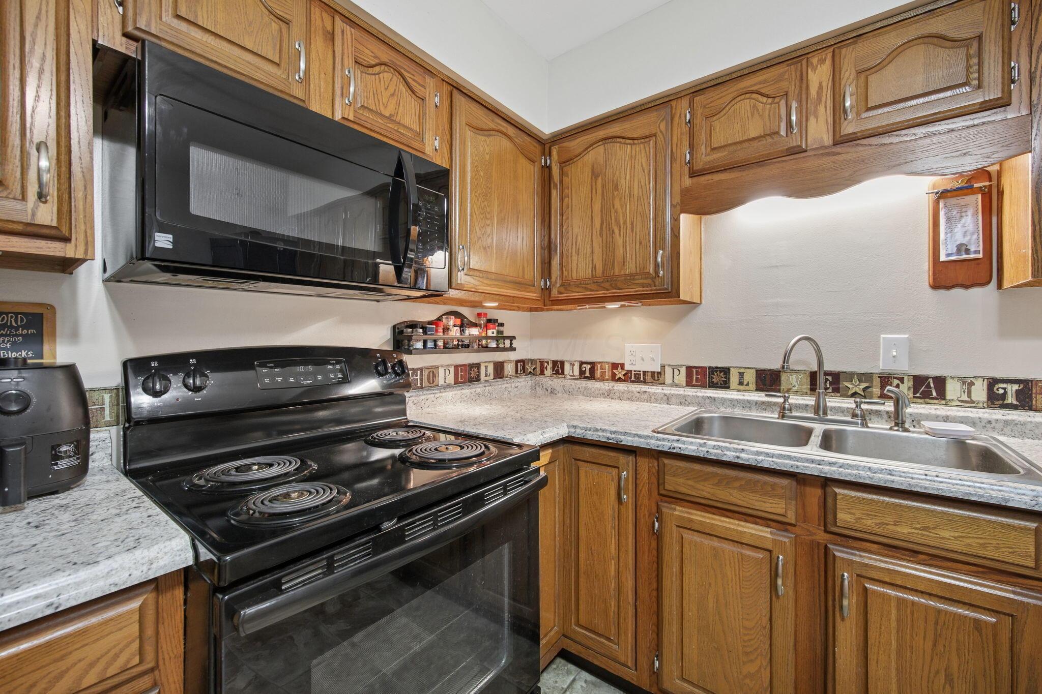 256 Walden Road Heath, OH 43056 - Photo 12 of 24 13-web-or-mls-256-walden-rd