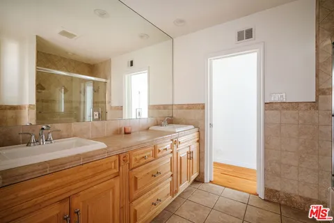 $1,398,000 | 5357 Bevis Avenue, Sherman Oaks, CA 91411