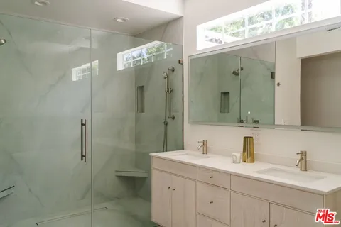 $1,398,000 | 5357 Bevis Avenue, Sherman Oaks, CA 91411