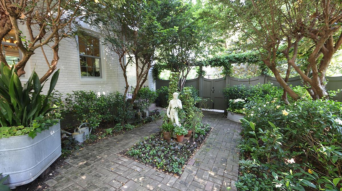 1823 St Marys Street Raleigh, NC 27608 - Photo 37 of 54 Main house rear patio