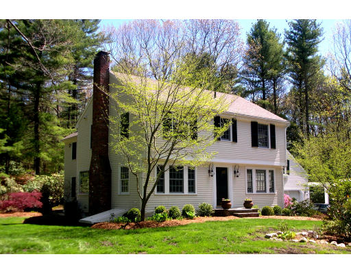 74 Pinecroft Road Weston, MA 02493 - Photo 1 of 25 a view of a house with backyard