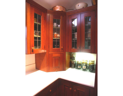 74 Pinecroft Road Weston, MA 02493 - Photo 9 of 25 a bathroom with a sink and a mirror