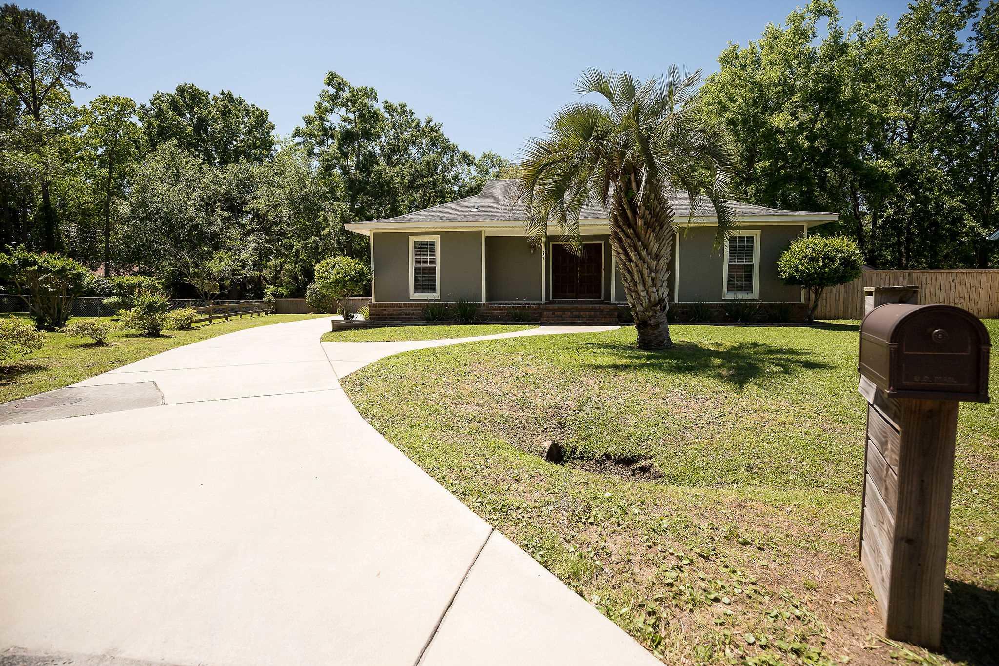 737 Wexford Road Charleston, SC 29414 - Photo 2 of 42 2