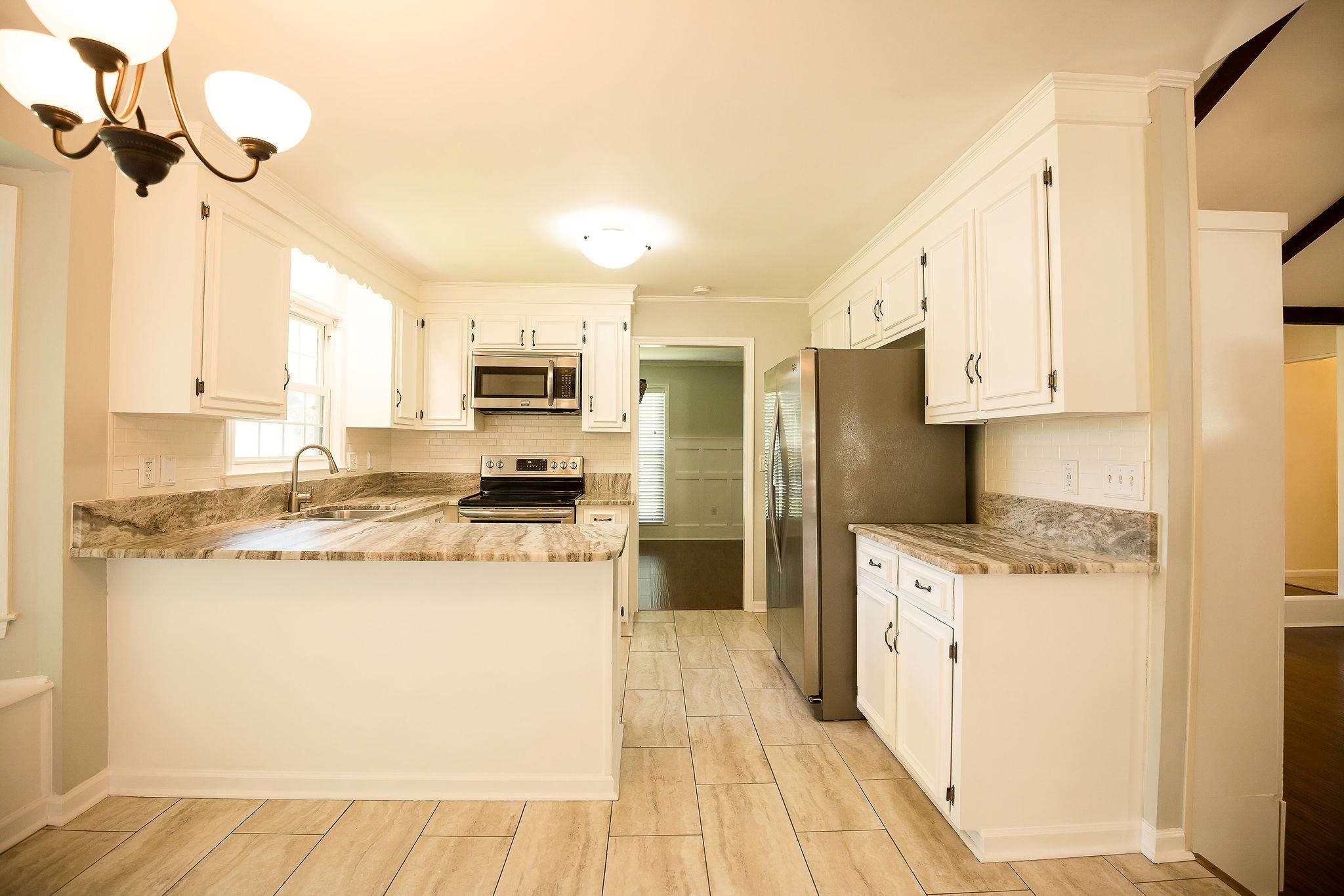 737 Wexford Road Charleston, SC 29414 - Photo 9 of 42 9