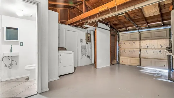 a view of a storage & utility room