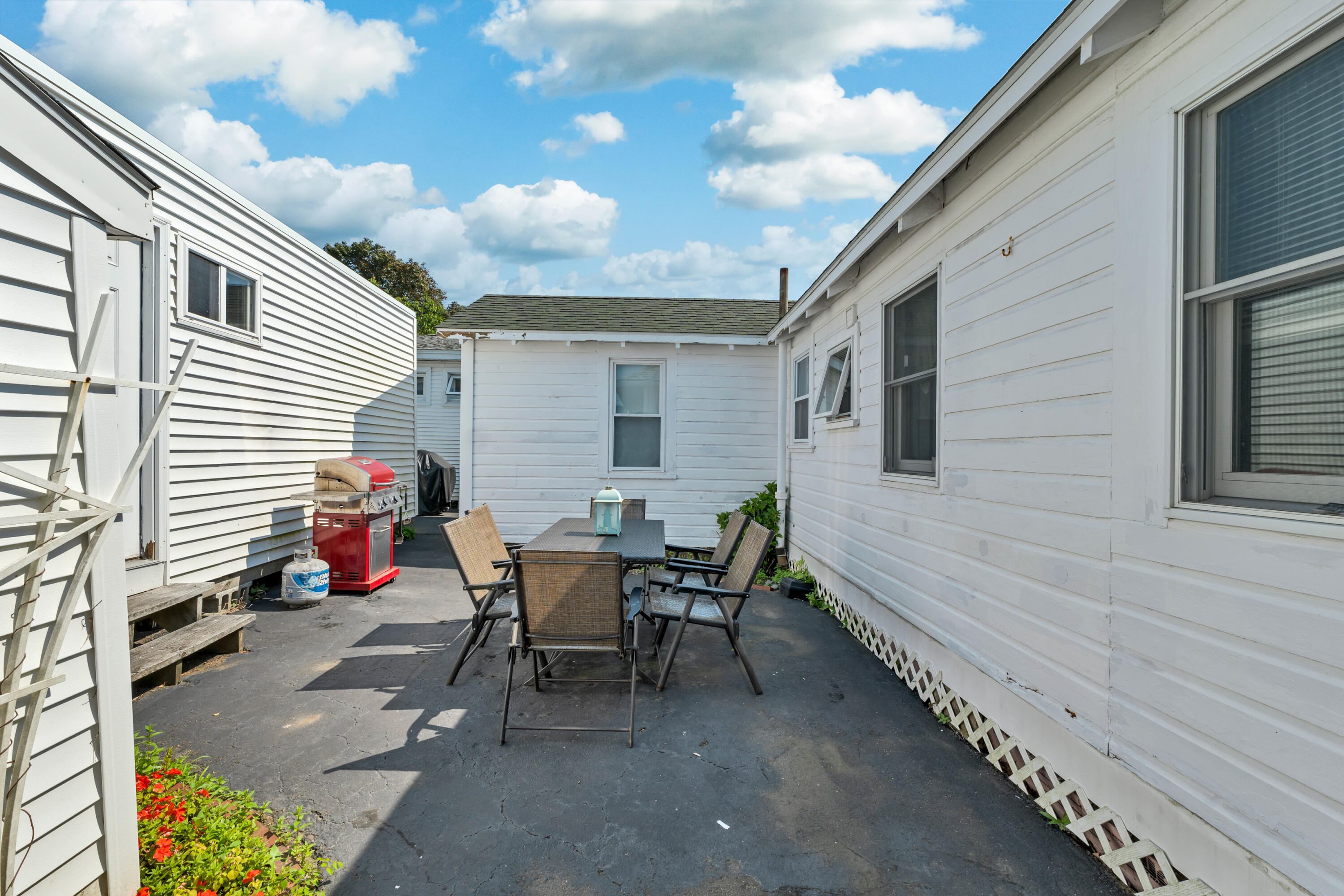 337 Long Sands Road, Unit 30 York, ME 03909 - Photo 17 of 21 337LongSandsRdU30-025