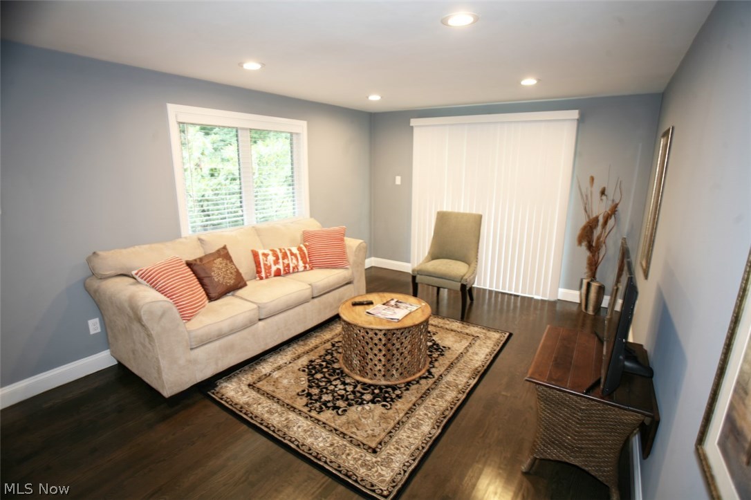4150 Lander Road Chagrin Falls, OH 44022 - Photo 8 of 20 Gallery Image 8