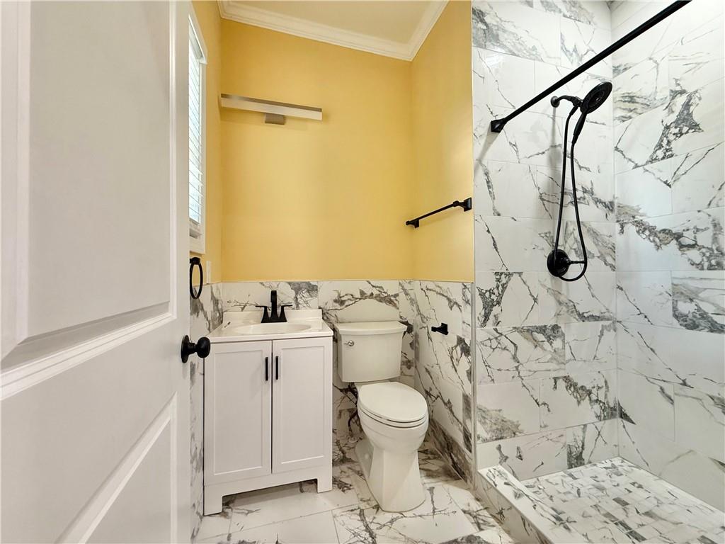 2194 Bolton Road Northwest Atlanta, GA 30318 - Photo 24 of 34