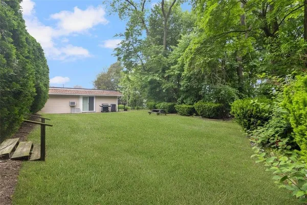 $1,650 | 60 Bethel Street, Unit 3, Cranston, RI 02920