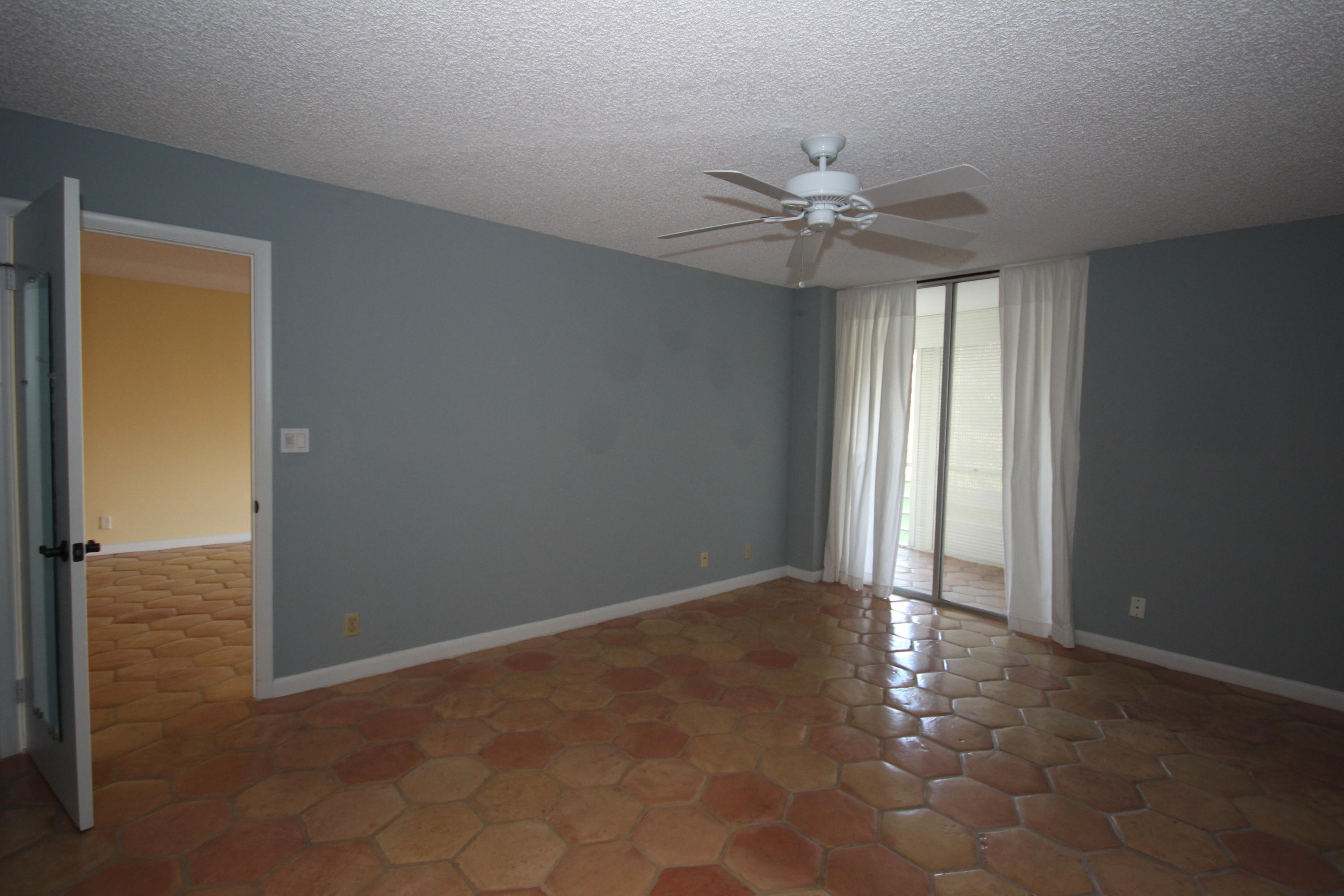 299 Northwest 52nd Terrace, Unit 218 Boca Raton, FL 33487 - Photo 20 of 37 IMG_0446