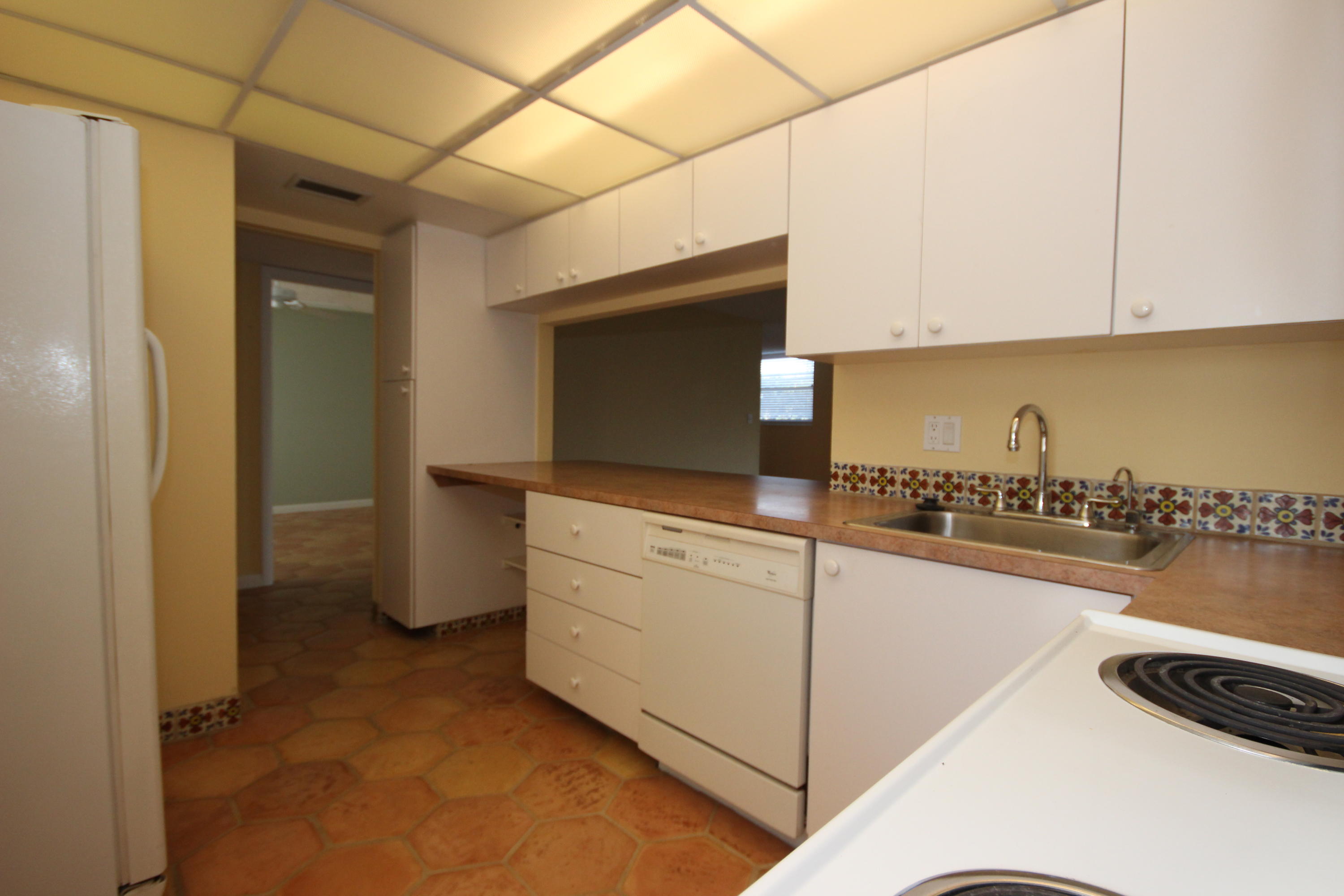 299 Northwest 52nd Terrace, Unit 218 Boca Raton, FL 33487 - Photo 9 of 37 IMG_0460