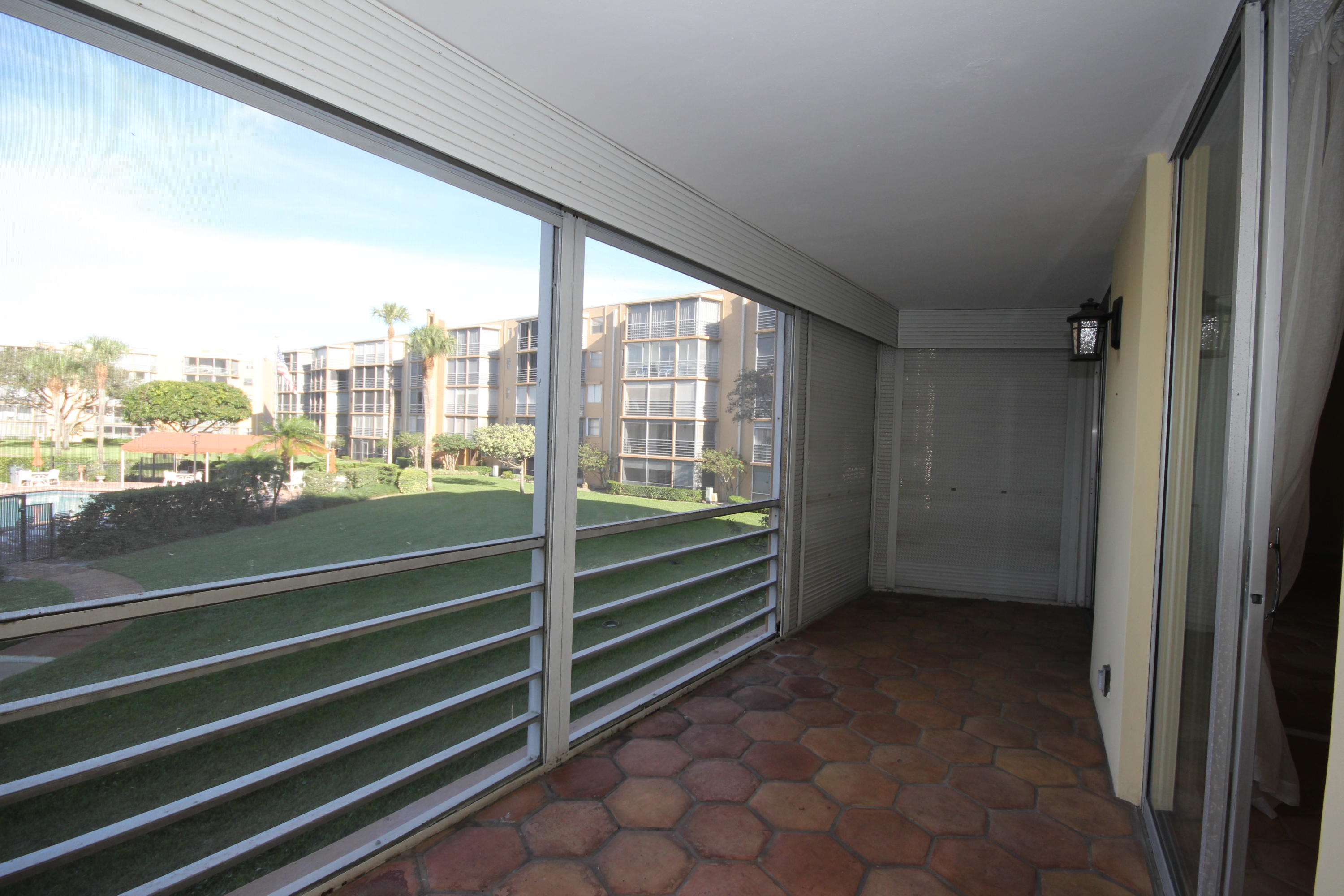 299 Northwest 52nd Terrace, Unit 218 Boca Raton, FL 33487 - Photo 10 of 37 IMG_0438