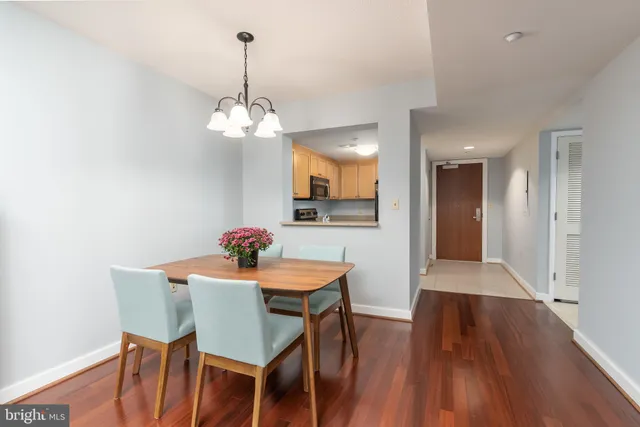 $3,400 | 1150 K Street Northwest, Unit 710, Washington, DC 20005