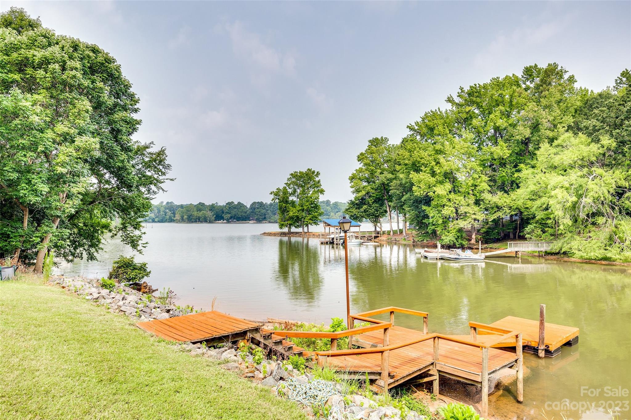 3811 Fox Valley Road Charlotte, NC 28278 - Photo 27 of 31 Gallery Image 27