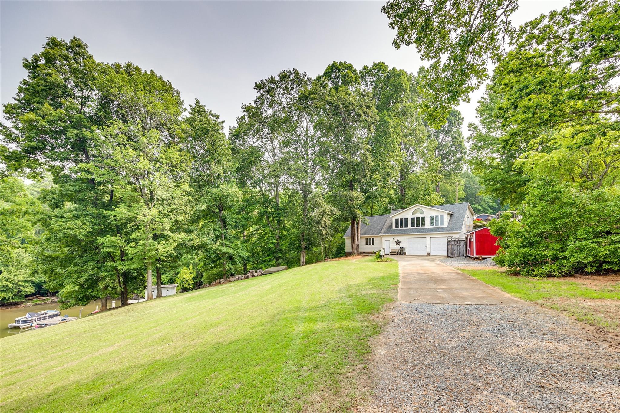 3811 Fox Valley Road Charlotte, NC 28278 - Photo 30 of 31 Gallery Image 30