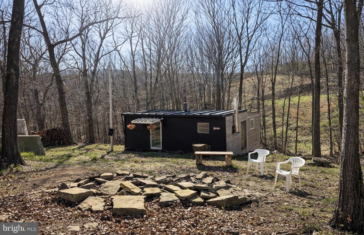 507 Mowry Road Manns Choice, PA 15550 - Photo 8 of 8