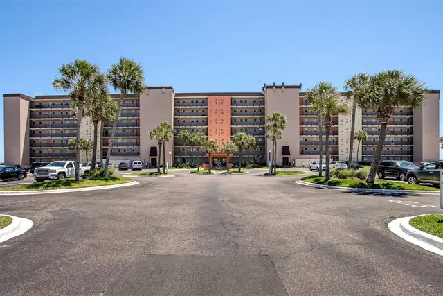 a view of utility room