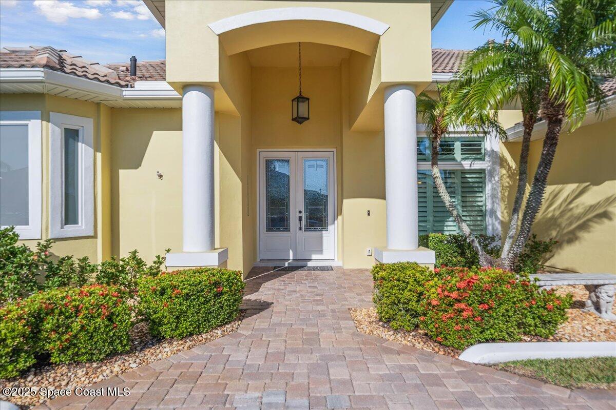 4329 Collingtree Drive Rockledge, FL 32955 - Photo 3 of 36 a front view of a house with garden