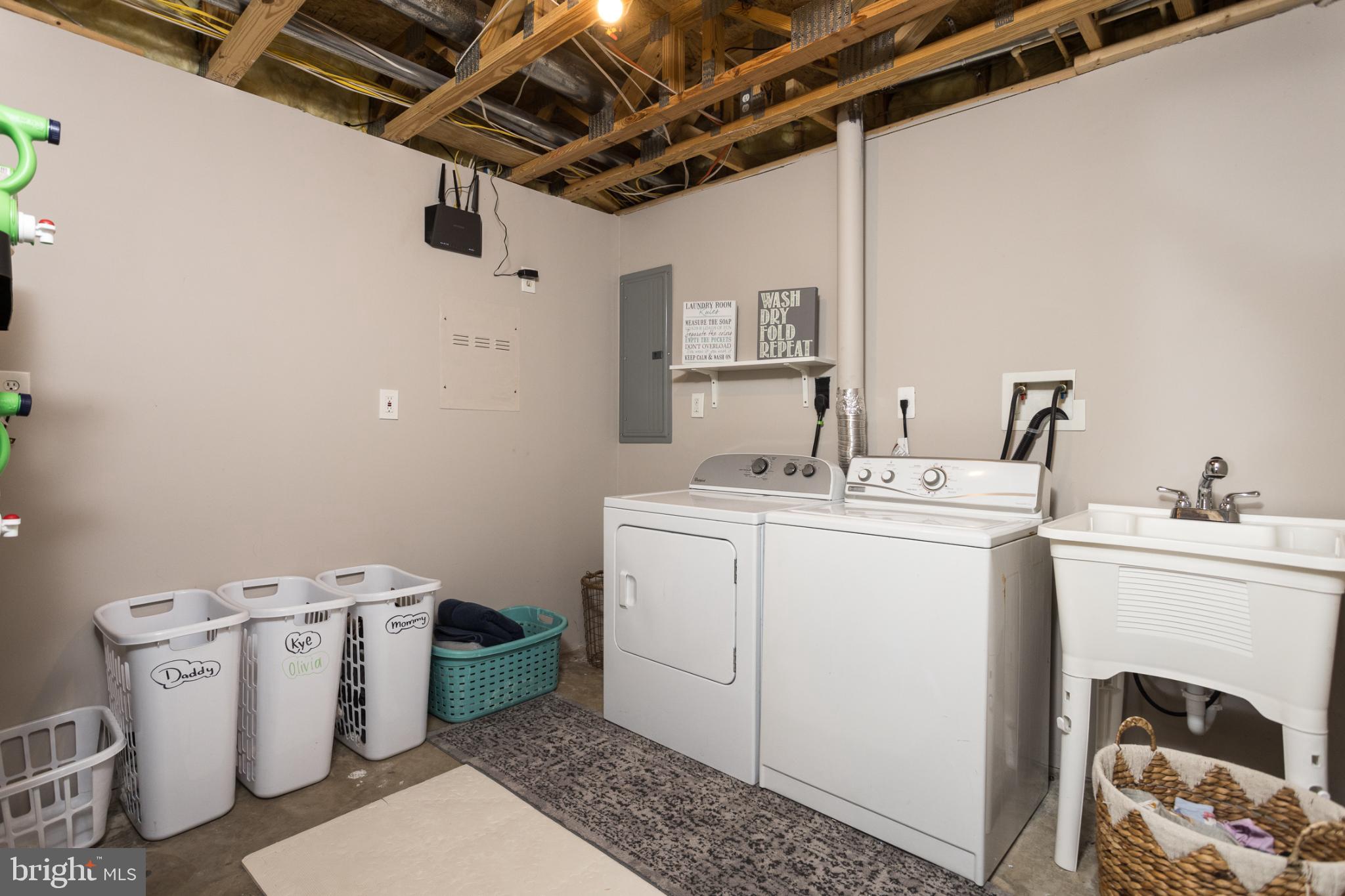 3013 Raking Leaf Drive Abingdon, MD 21009 - Photo 25 of 29 a utility room with dryer and washer