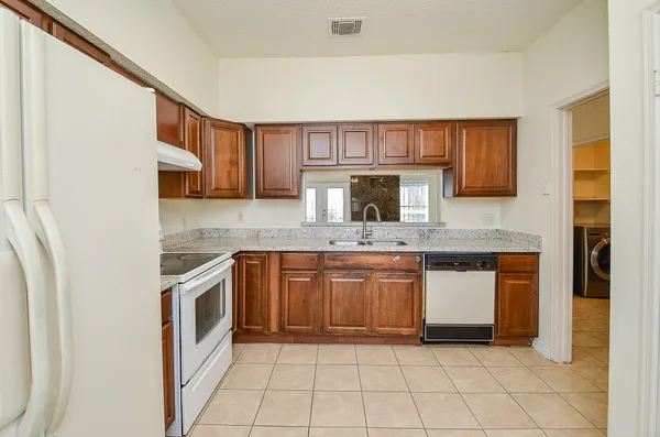 $129,000 | 12300 Brookglade Circle, Unit 139, Houston, TX 77099