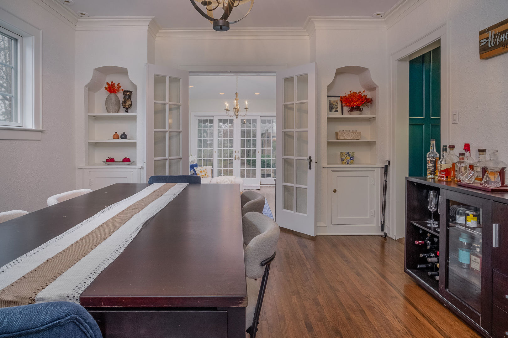 728 Howard Street Wheaton, IL 60187 - Photo 16 of 46 a living room with furniture and a wooden floor