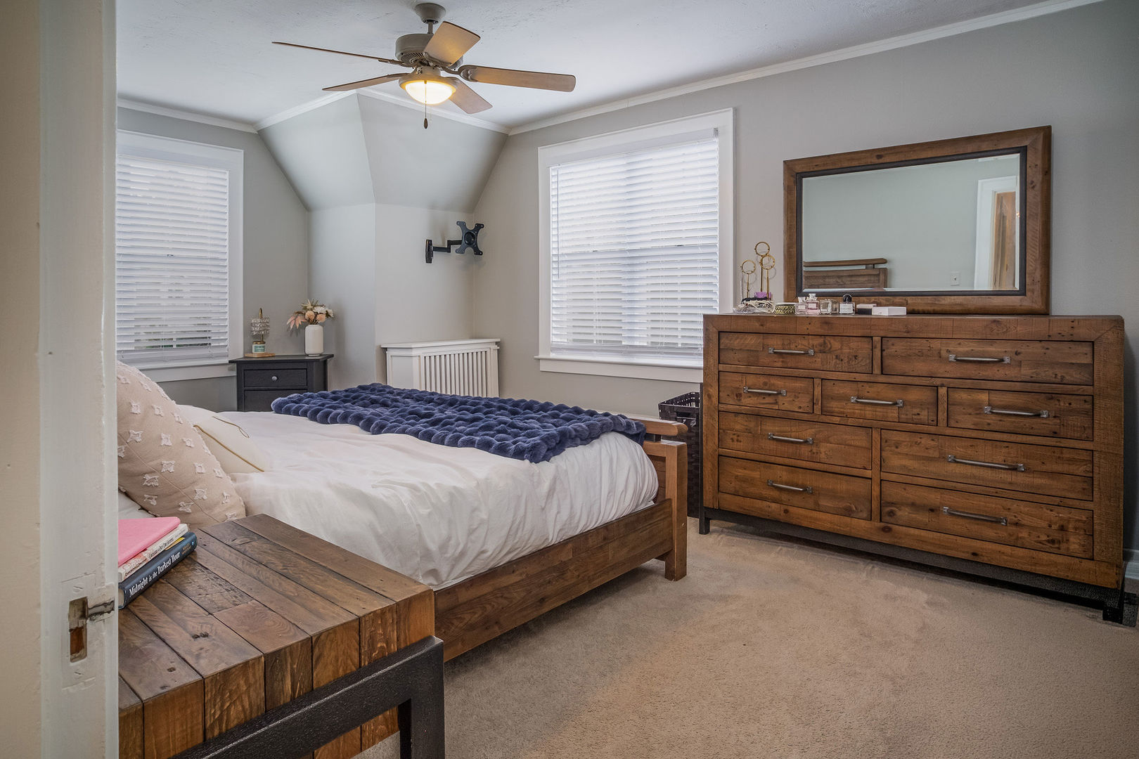 728 Howard Street Wheaton, IL 60187 - Photo 26 of 46 a bedroom with a bed and a dresser