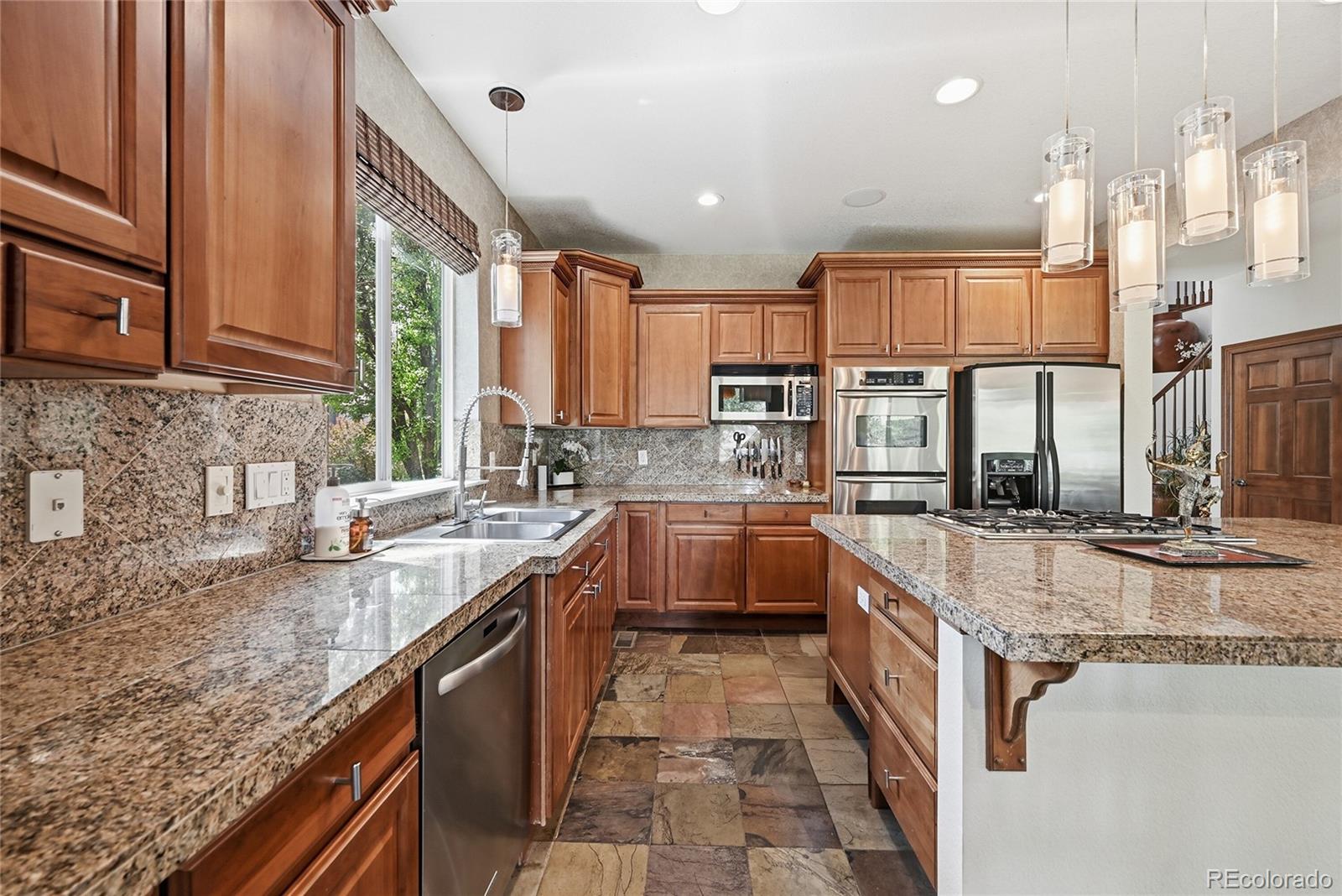 14282 Piney River Road Broomfield, CO 80023 - Photo 9 of 30