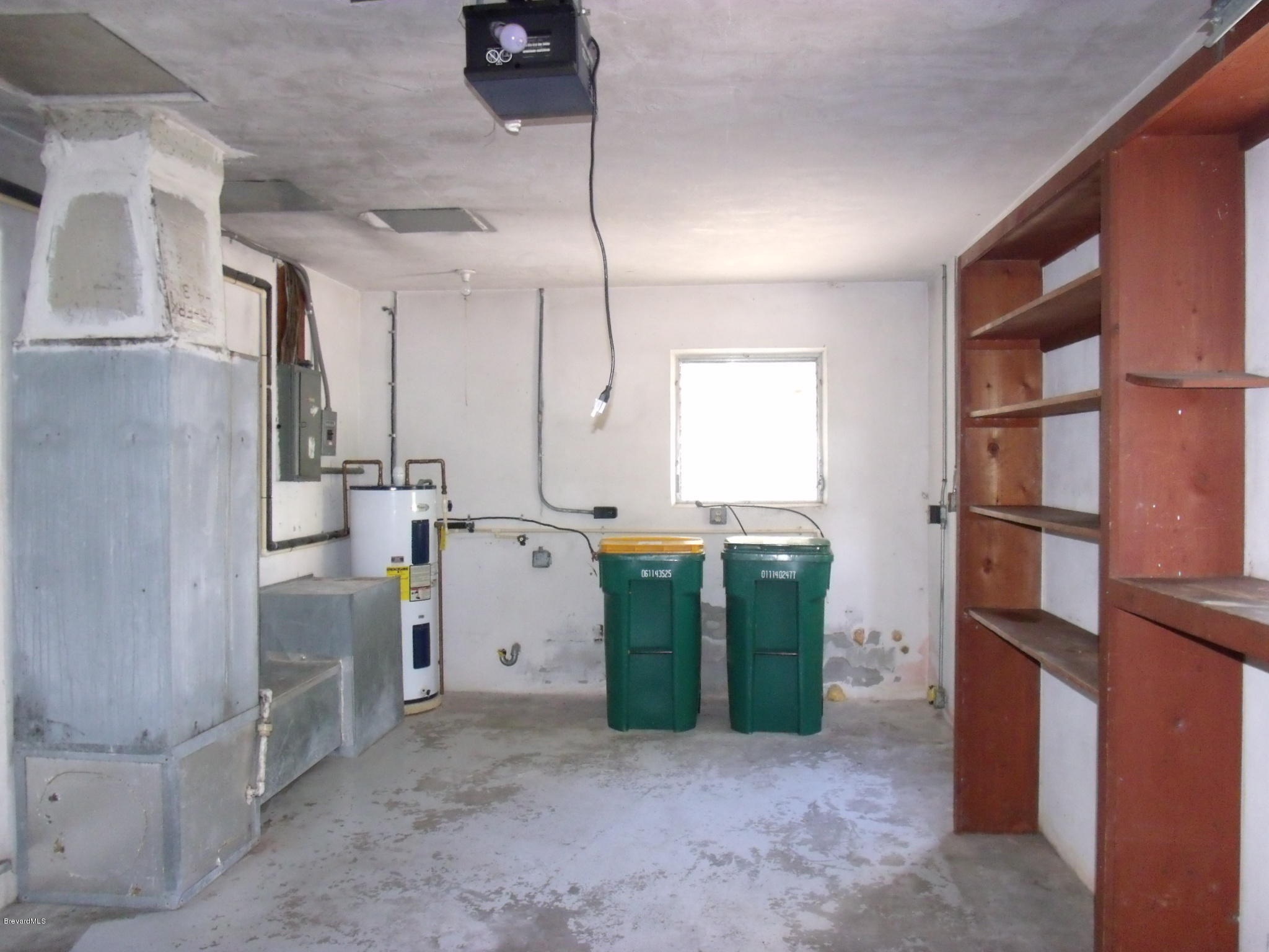 109 St George Road West Melbourne, FL 32904 - Photo 15 of 18 Garage