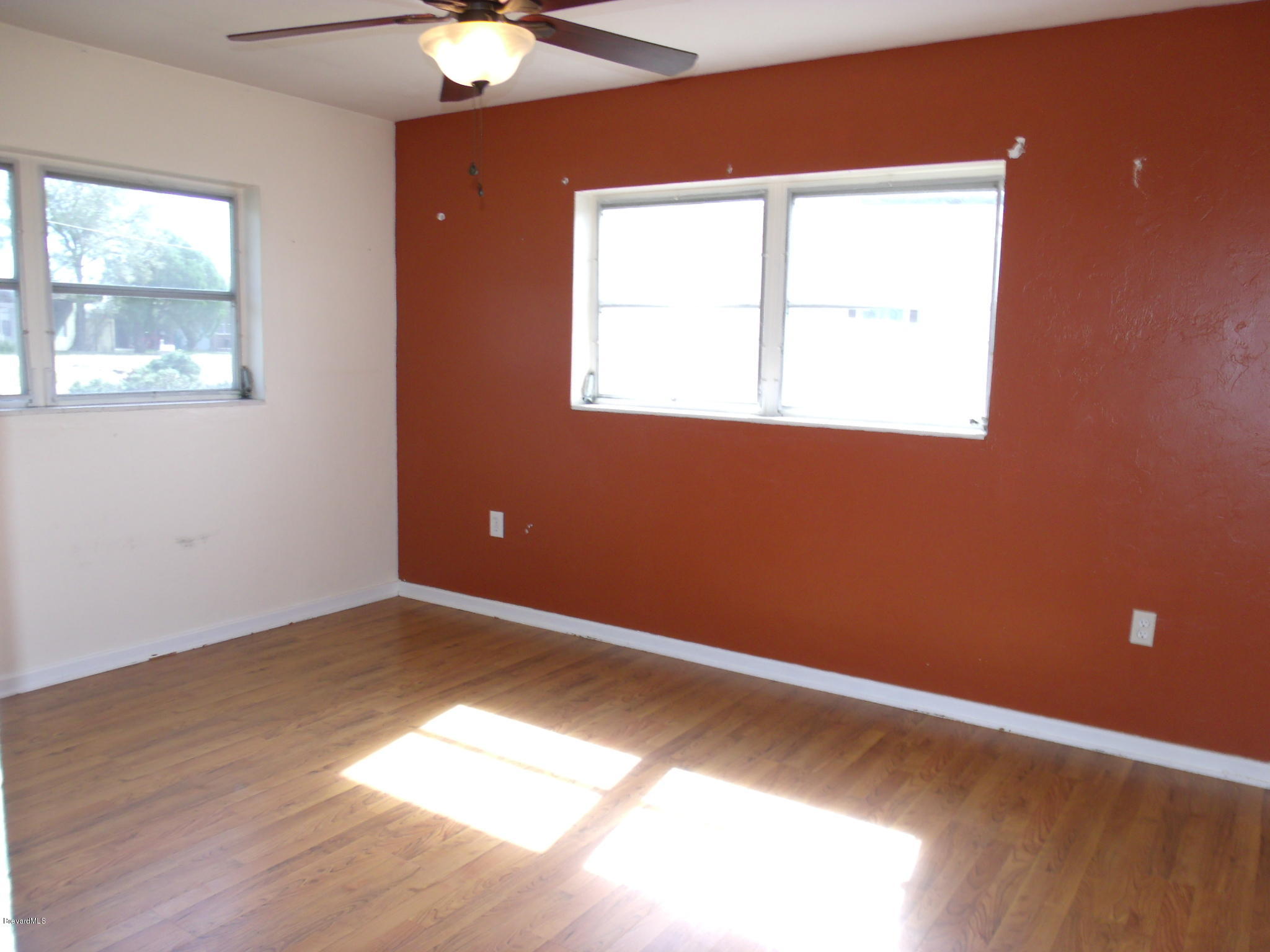 109 St George Road West Melbourne, FL 32904 - Photo 5 of 18 Master bedroom