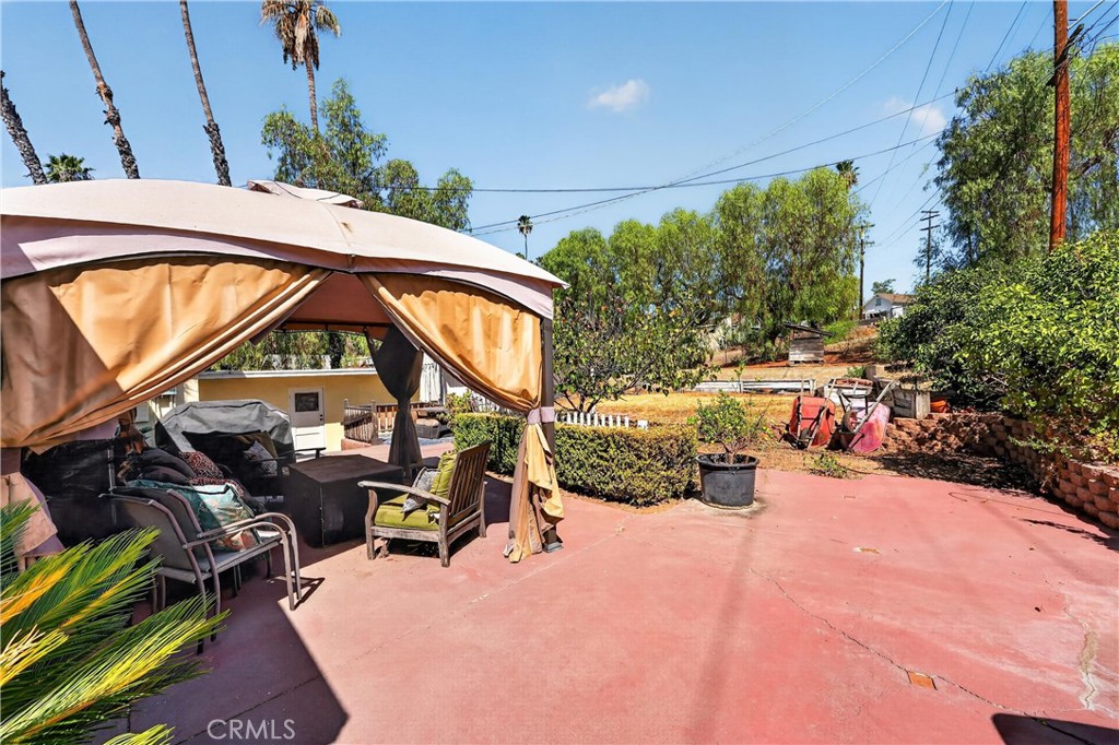 7307 Lenox Avenue Riverside, CA 92504 - Photo 44 of 56 Backyard Patio