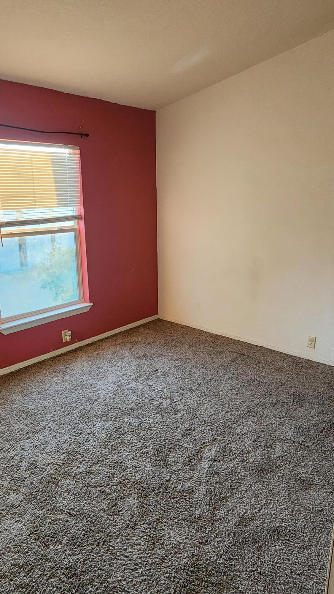 3641 Dawn Road Rosamond, CA 93560 - Photo 11 of 33 an empty room with window