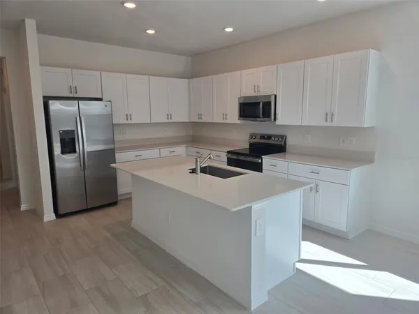 $2,195 | 9872 Dancing Goat Place, Land O Lakes, FL 34638