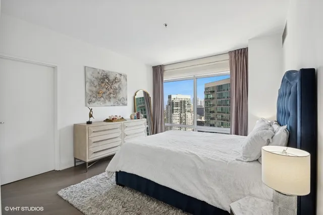 $595,000 | 510 West Erie Street, Unit 1701, Chicago, IL 60654