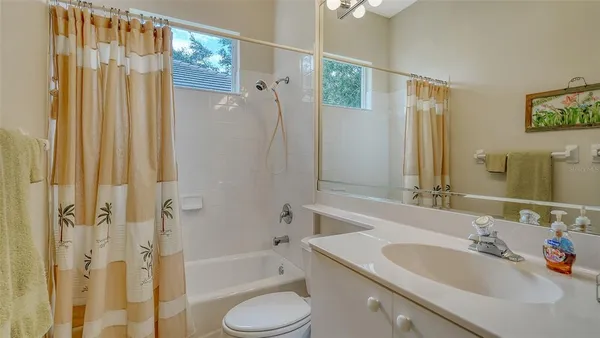 $6,500 | 6909 Lennox Place, Bradenton, FL 34201