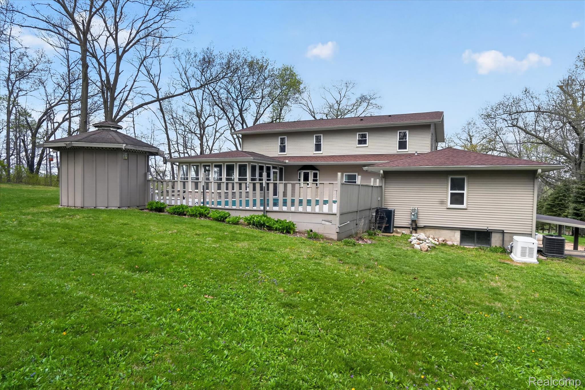 175 Templar Avenue Pinckney, MI 48169 - Photo 53 of 80 47-Pool.jpg