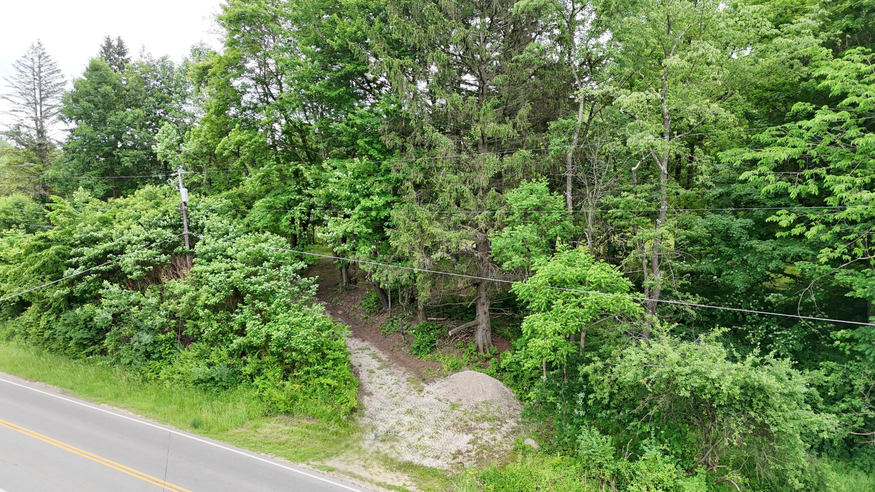 325 West Hanley Road Mansfield, OH 44903 - Photo 1 of 8