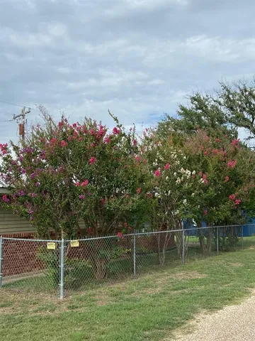 $194,900 | 104 County Road 1296, Morgan, TX 76671