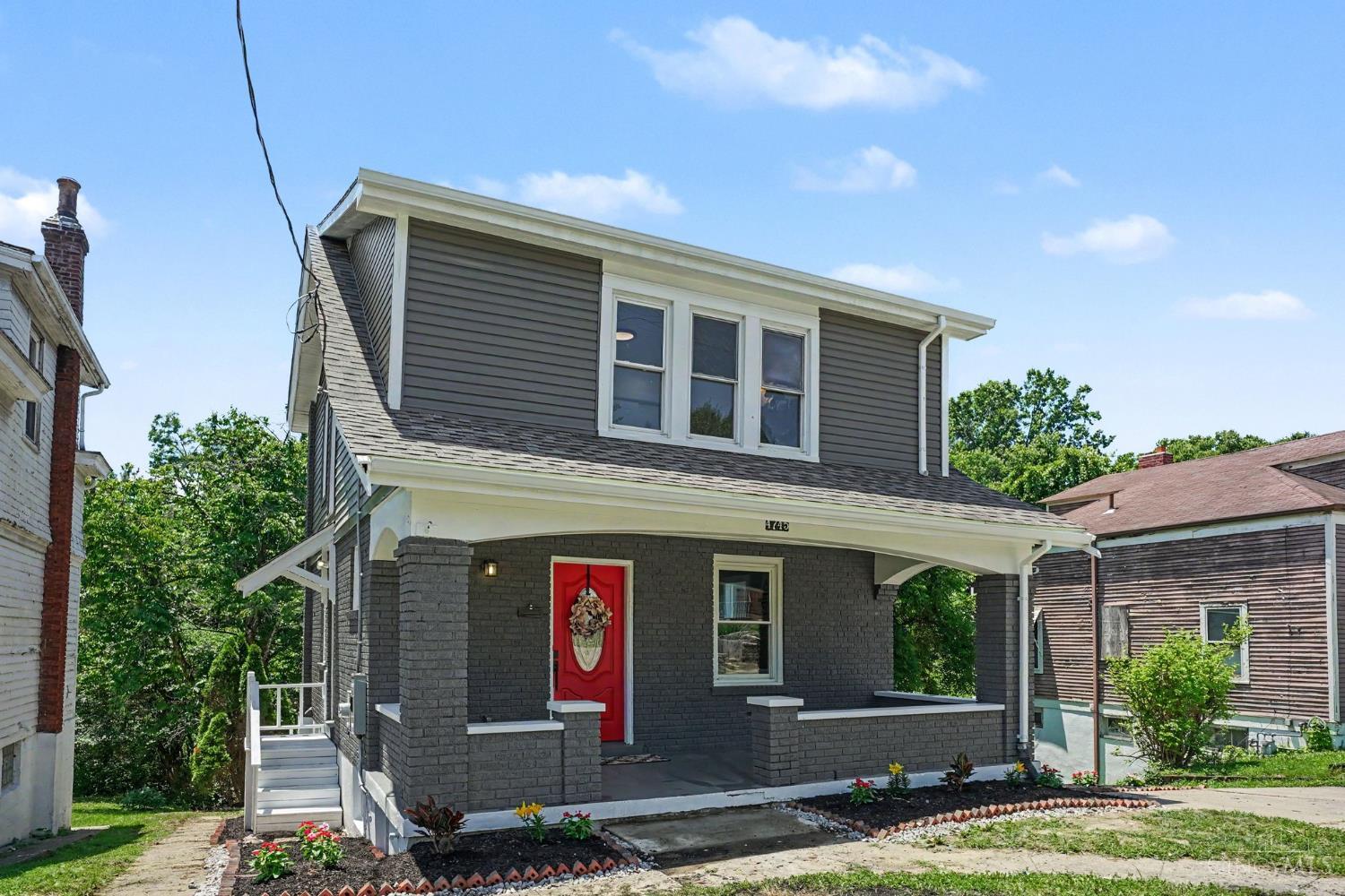 4745 Guerley Road Cincinnati, OH 45238 - Photo 2 of 29