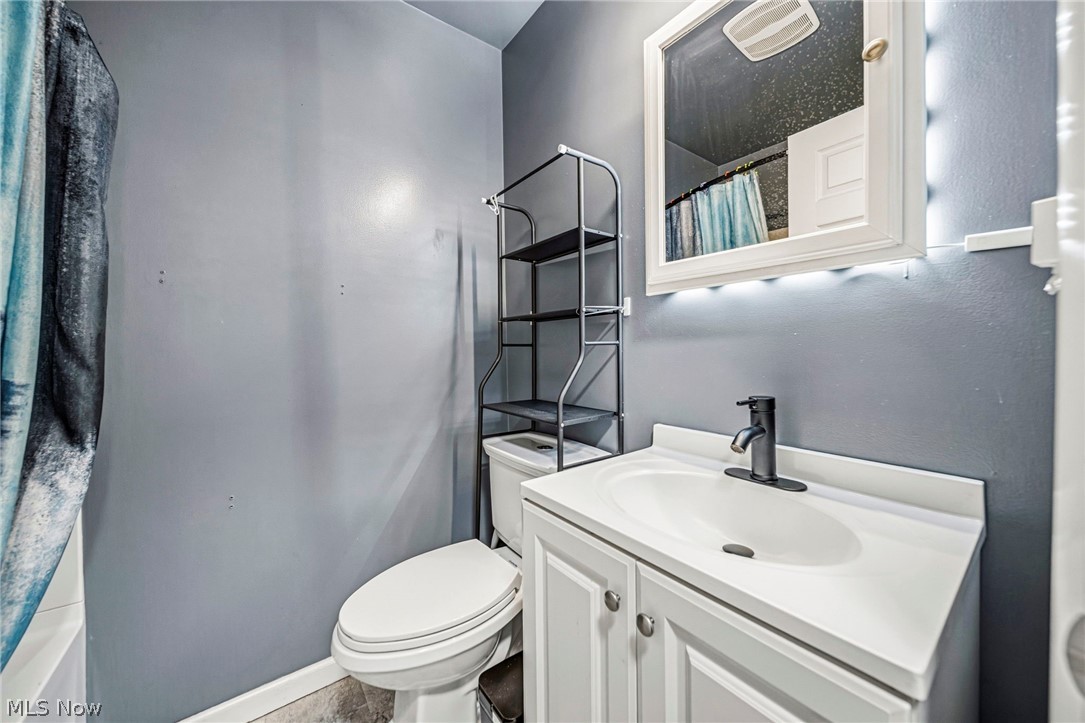 353 Ansel Road Geneva, OH 44041 - Photo 16 of 36 Gallery Image 16