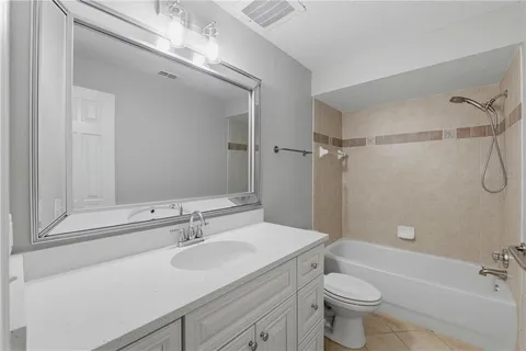 $270,000 | 6150 Gulfport Boulevard South, Unit 208, Gulfport, FL 33707