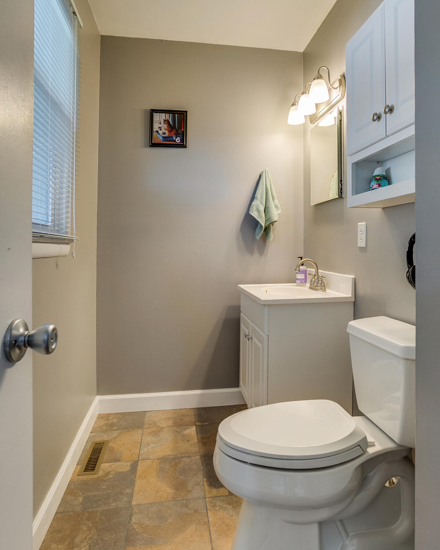 813 9th Street Erwin, TN 37650 - Photo 17 of 31 017