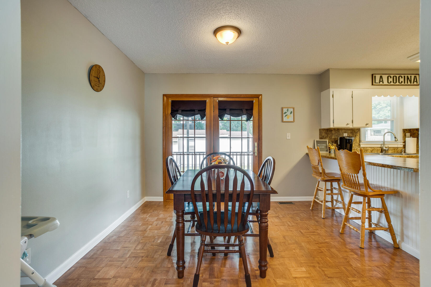 813 9th Street Erwin, TN 37650 - Photo 7 of 31 007