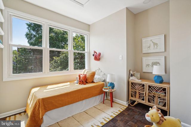 $1,177,500 | 645 5th Street Northeast, Washington, DC 20002