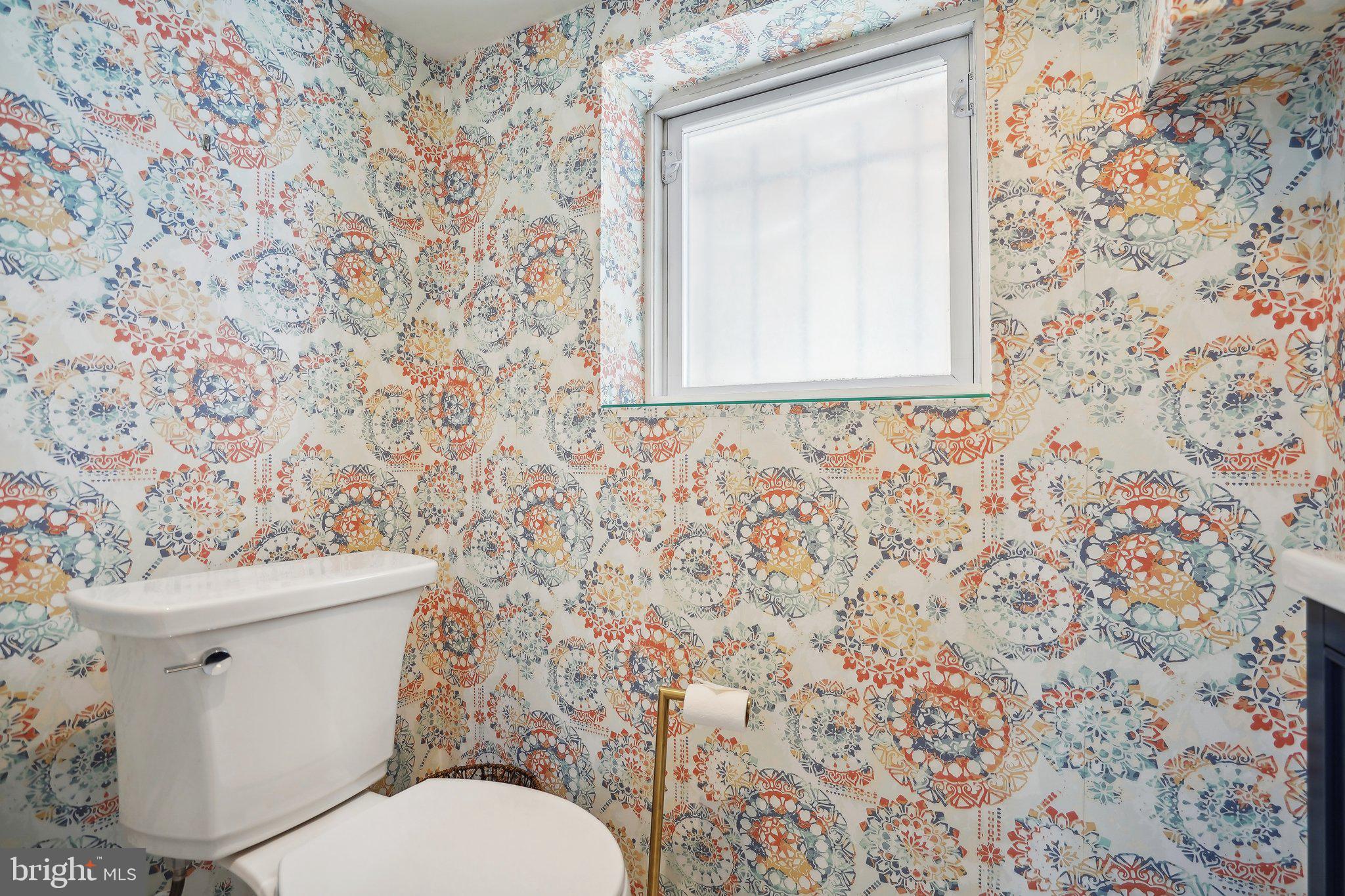 645 5th Street Northeast Washington, DC 20002 - Photo 26 of 33 Hal bath