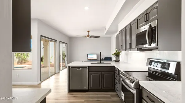 $615,000 | 2322 South Rogers, Unit 9, Mesa, AZ 85202